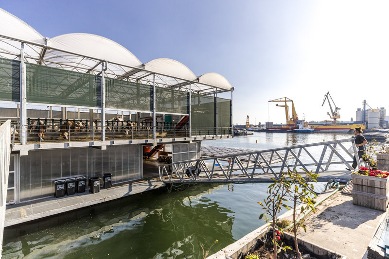 1. Floating Farms